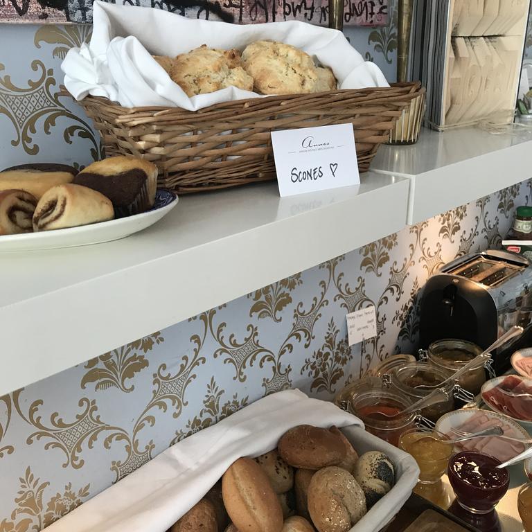 Annas Hotell クリスチャンスタード エクステリア 写真
