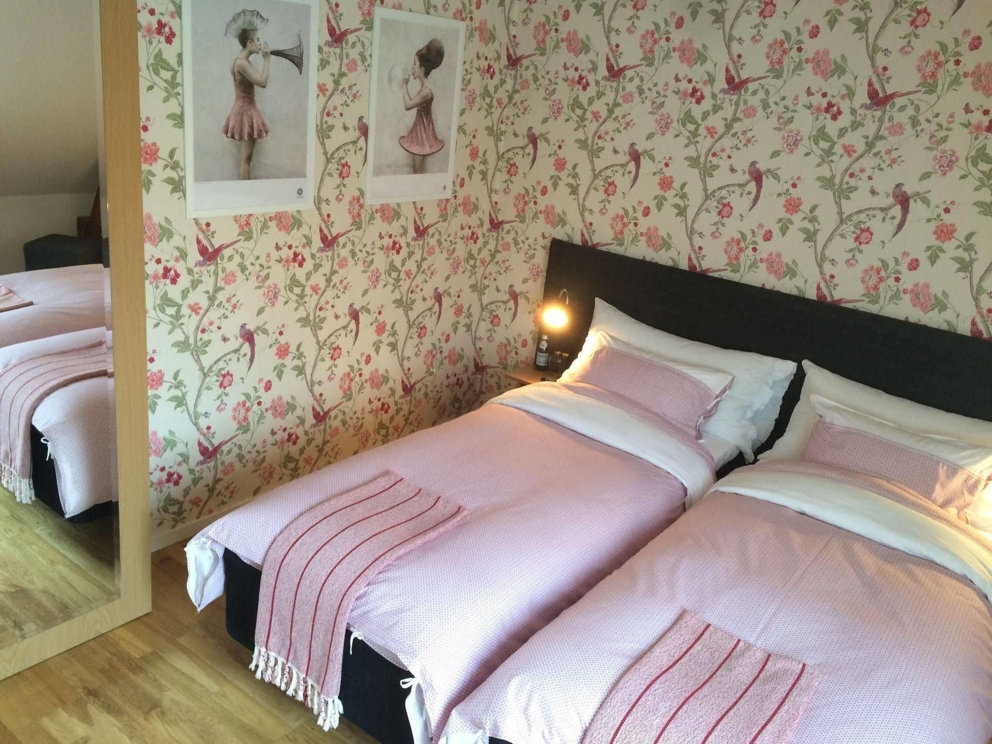 Annas Hotell クリスチャンスタード エクステリア 写真